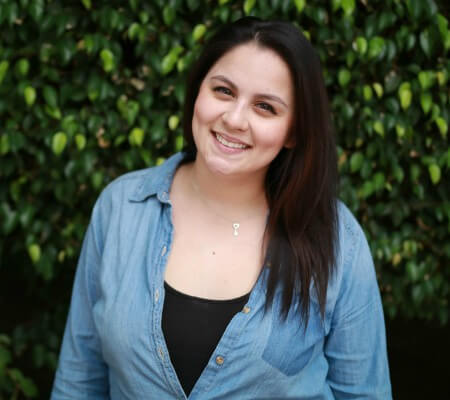 https://www.fusionacademy.com/wp-content/uploads/2019/01/Denise1.jpg