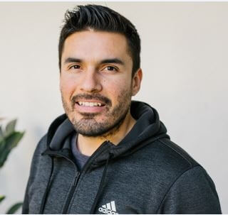 https://www.fusionacademy.com/wp-content/uploads/2019/01/angel.jpg