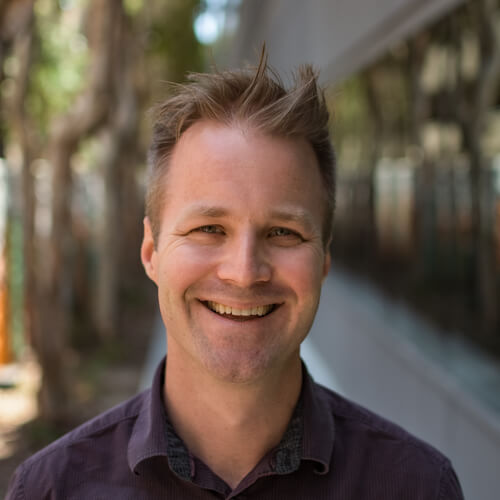 https://www.fusionacademy.com/wp-content/uploads/2019/02/Darren-Lanning_19-20_0006_LR-square.jpg