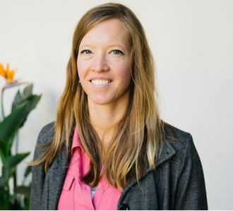 https://www.fusionacademy.com/wp-content/uploads/2019/02/Erin-Love.jpg