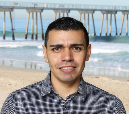 https://www.fusionacademy.com/wp-content/uploads/2019/02/MiguelGarcia.jpg