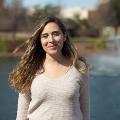 https://www.fusionacademy.com/wp-content/uploads/2019/02/Victoria-SAM.jpg
