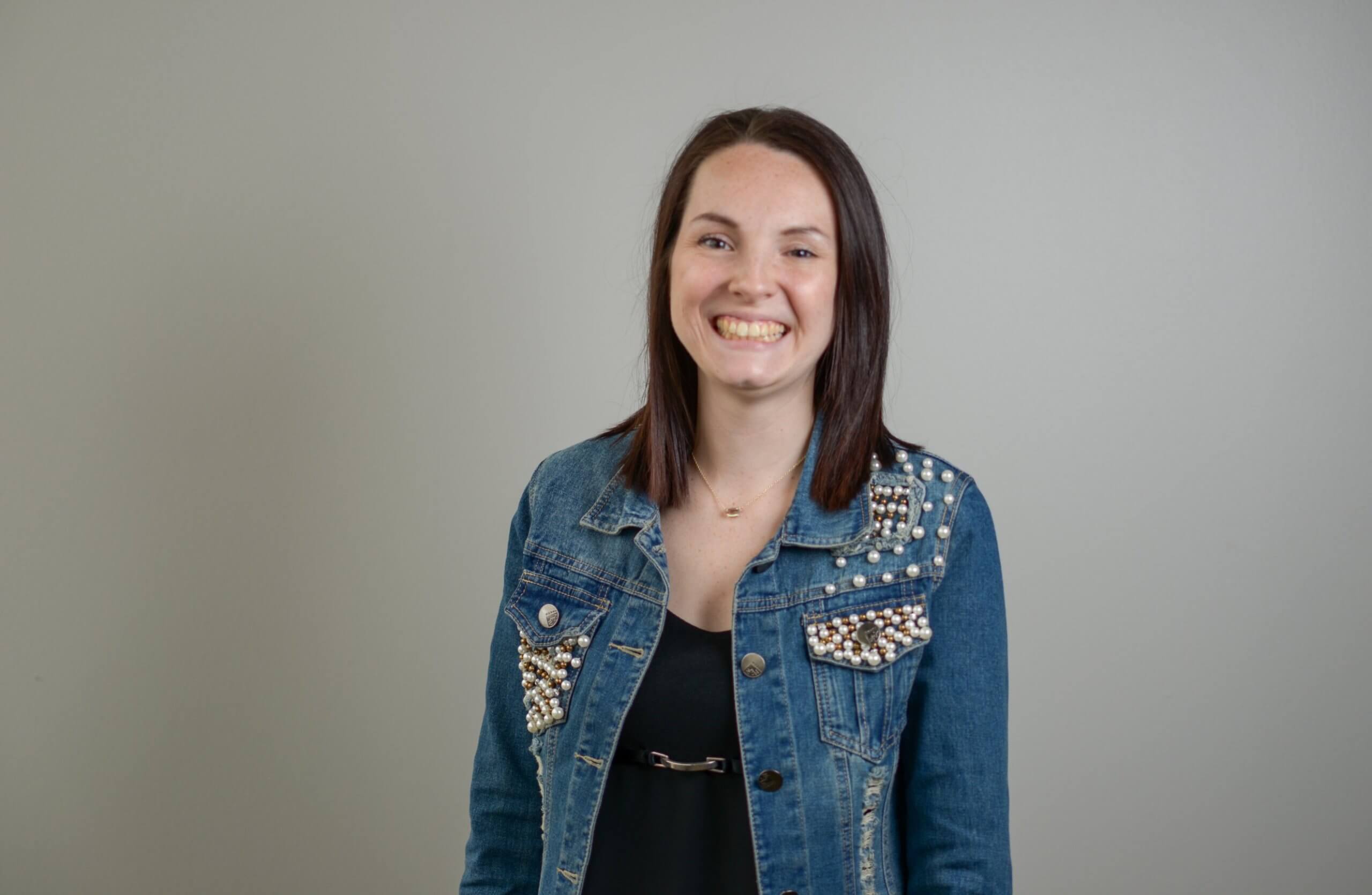 https://www.fusionacademy.com/wp-content/uploads/2019/05/Jill-Headshot-scaled.jpg