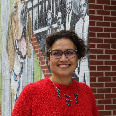 https://www.fusionacademy.com/wp-content/uploads/2020/01/Deepa-Pahladsingh1.jpg