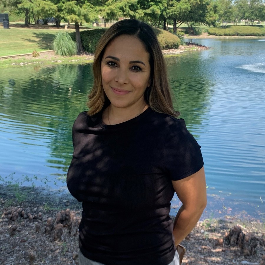 https://www.fusionacademy.com/wp-content/uploads/2020/02/Liliana-Square.jpg