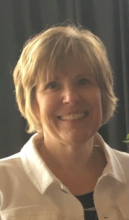 https://www.fusionacademy.com/wp-content/uploads/2020/04/Lisa-Samuelson.jpg