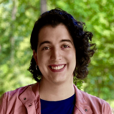 https://www.fusionacademy.com/wp-content/uploads/2020/09/Headshot-2.png
