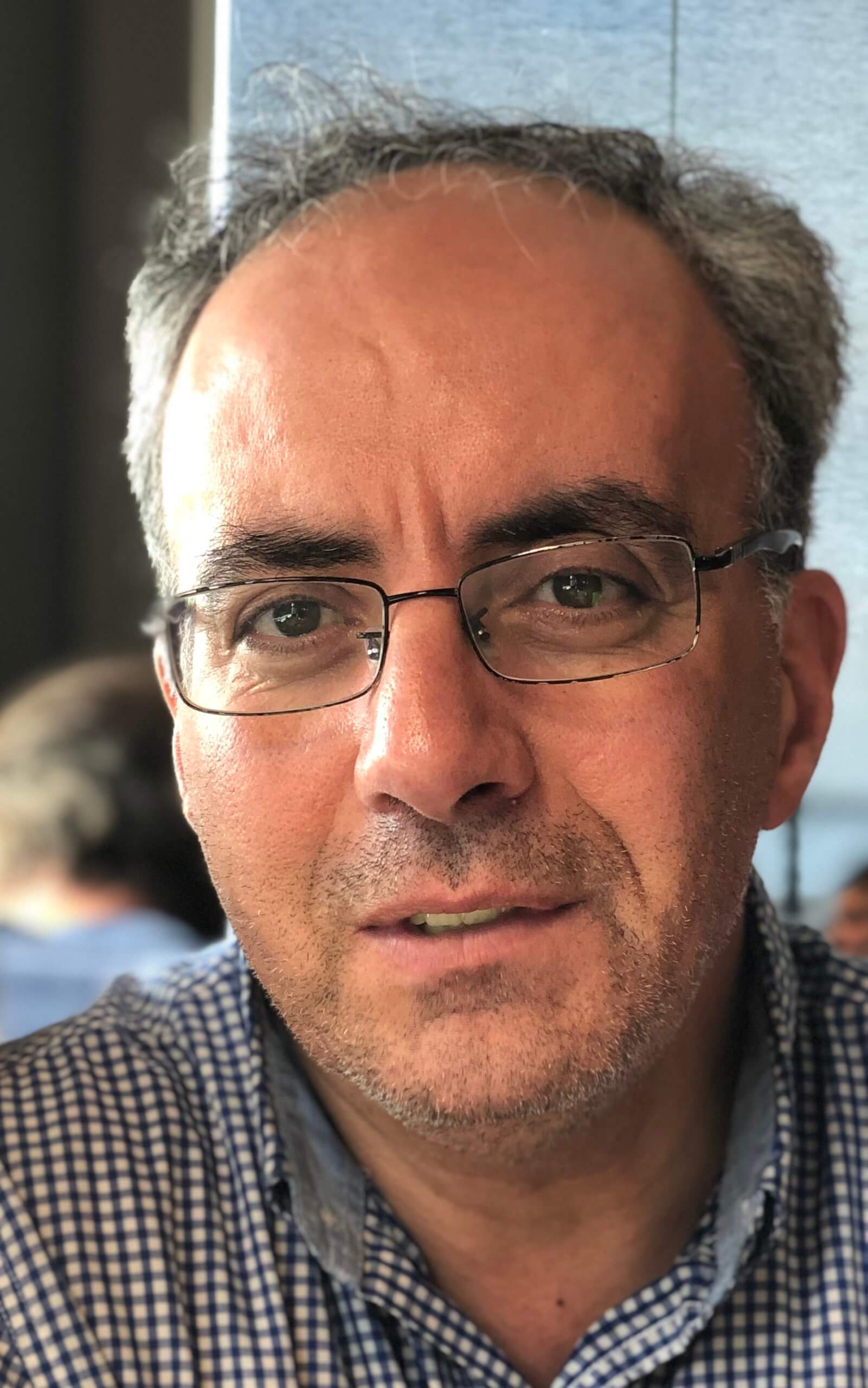 https://www.fusionacademy.com/wp-content/uploads/2021/01/houcine-2-scaled.jpg