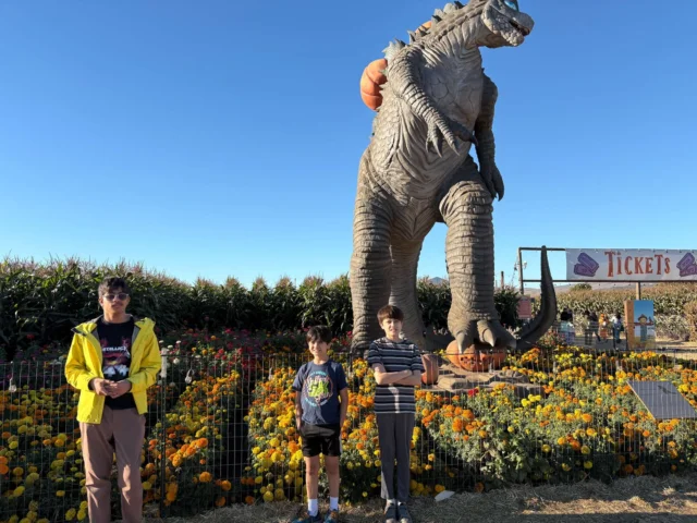 Spooky Season for Fusion Cupertino 🎃 Our annual field trip to Spina Farms pumpkin patch was a Fall-riffic experience for all involved. Cannot wait for the candy and fun to flow at our Halloween Party on Friday at Lunch!

#fusioncupertino #halloween #pumpkins #fallfun